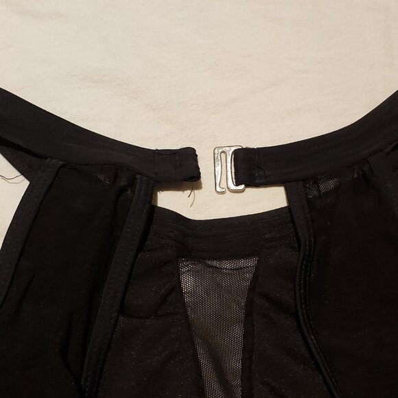 Black One Piece Swimsuit [Size M] - Picture 3 of 3